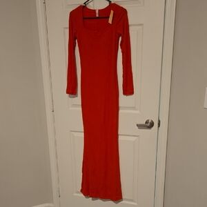 Chic Long Sleeve Red Dress